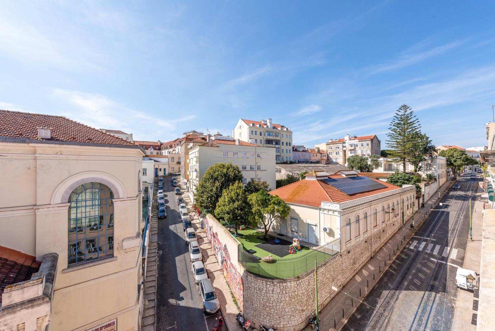 Guestready - Porta De Alfama, For Up To 6 Guests! Apartman Lisboa Kültér fotó