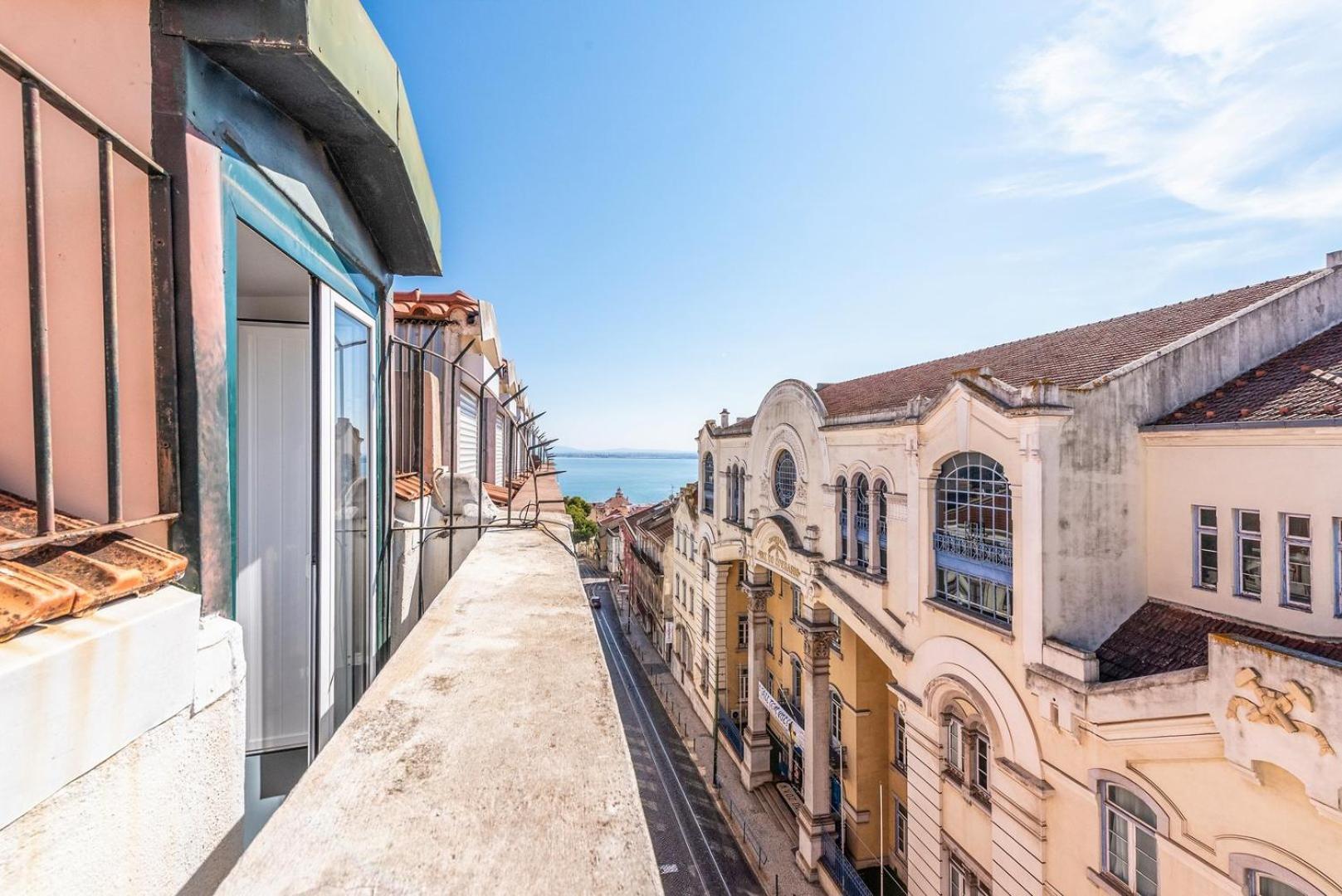 Guestready - Porta De Alfama, For Up To 6 Guests! Apartman Lisboa Kültér fotó